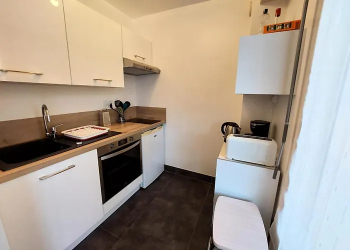 Apartment Le Commodore - Agreable Au Coeur De La Ville, Quartier Anime ! Mae-7864 *