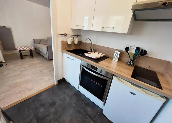 Apartament Le Commodore - Agreable Au Coeur De La Ville, Quartier Anime ! Mae-7864